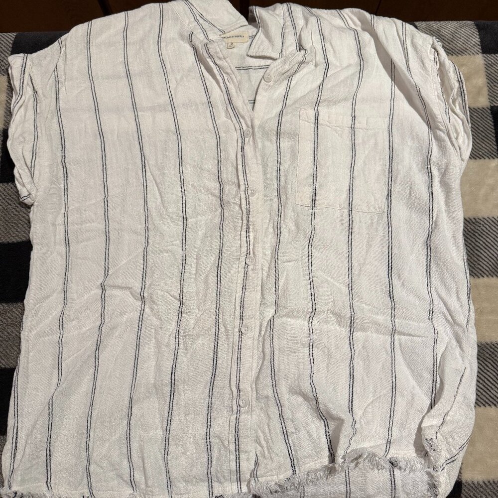 Thread & Supply Women's Black & White Blouse